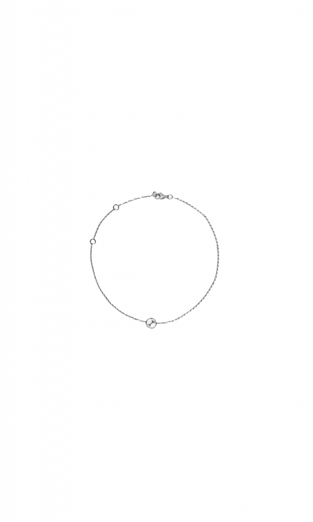 Браслет с серебряным шариком